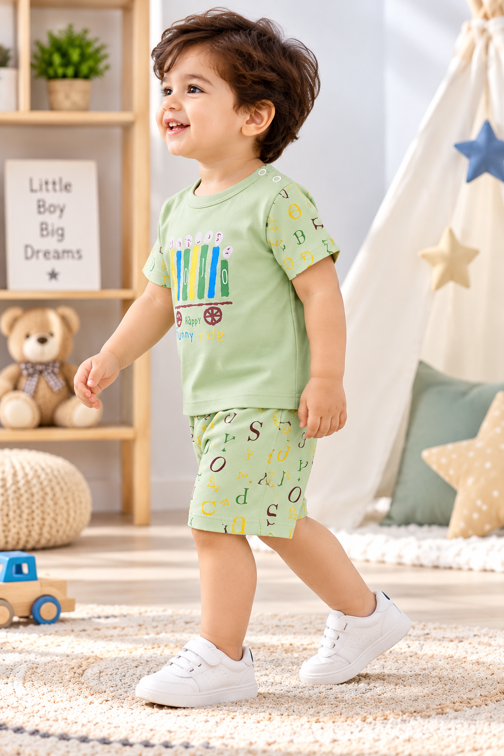 T-Shirt & Shorts Set