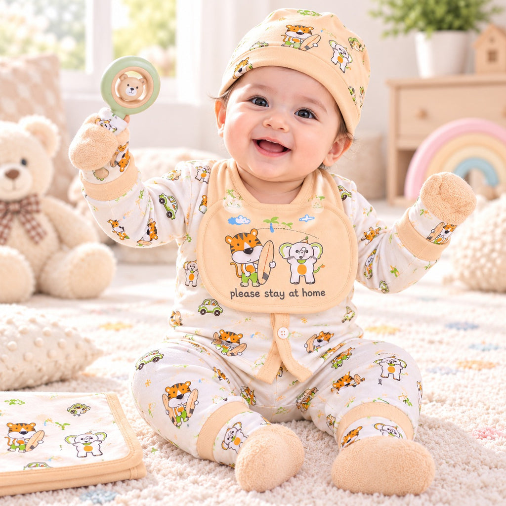 Baby Unisex Animal Print Gift Set